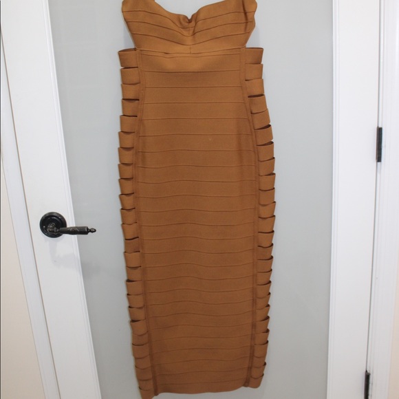 Beautiful dress to go out for a cocktail dinner - Picture 3 of 5